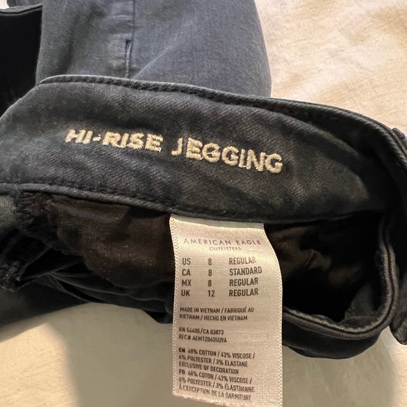 American Eagle Hi-Rise Jegging - Size 8 - Picture 5 of 6